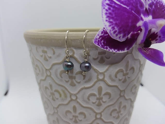 1 Pearl & Silver Earrings