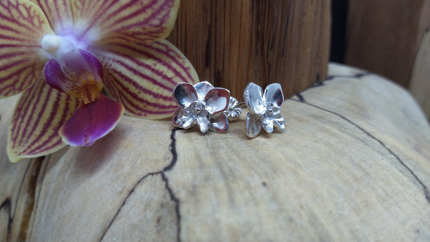 Orchid Studs in Silver with Diamonds