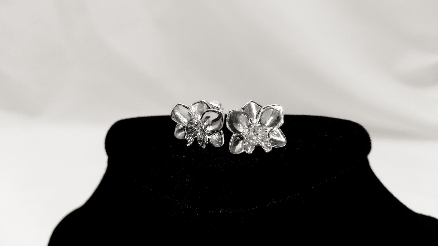 Orchid Studs in Silver with Diamonds
