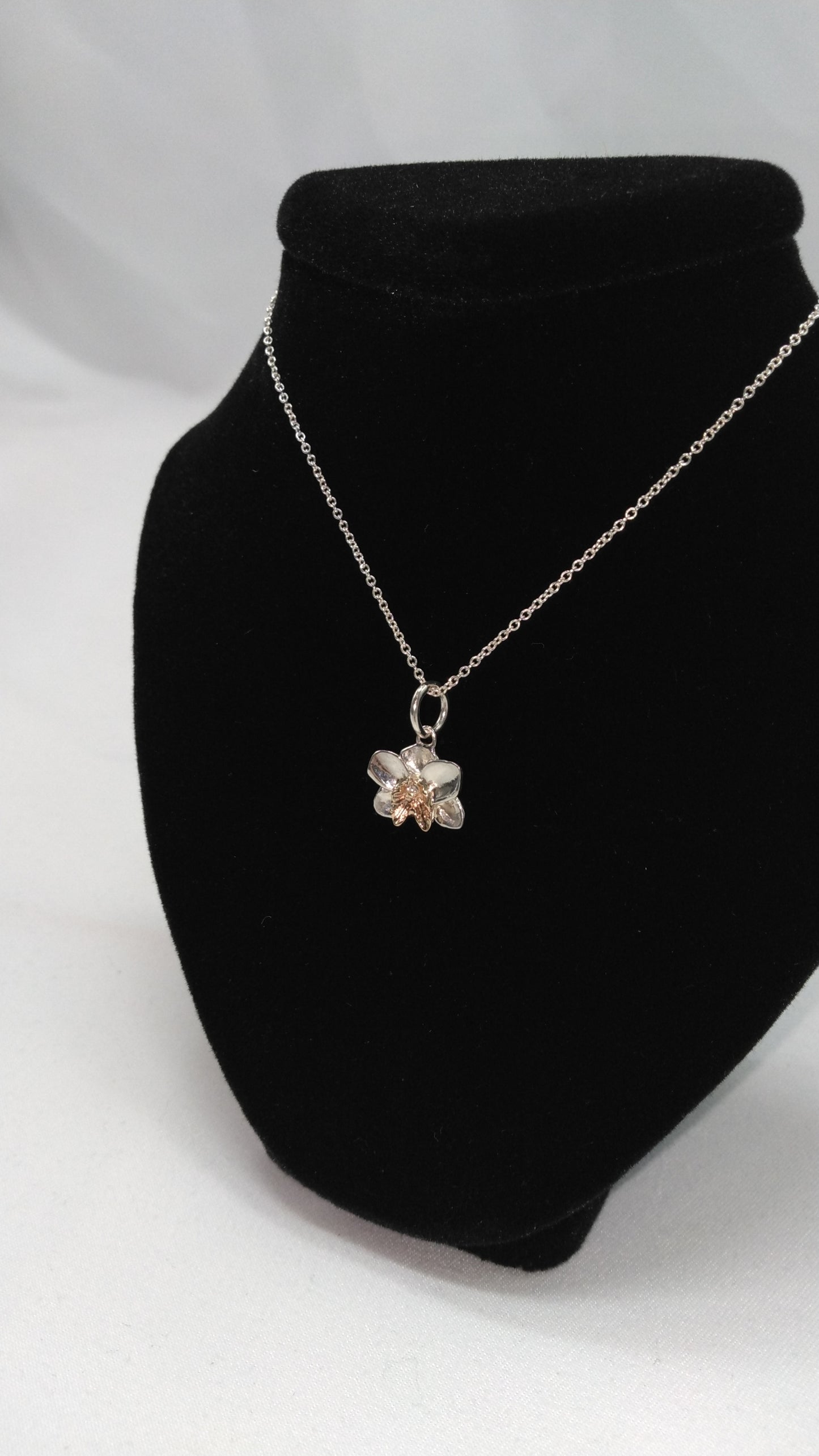 Orchid Necklace in Silver and 14K Yellow Gold with Diamond