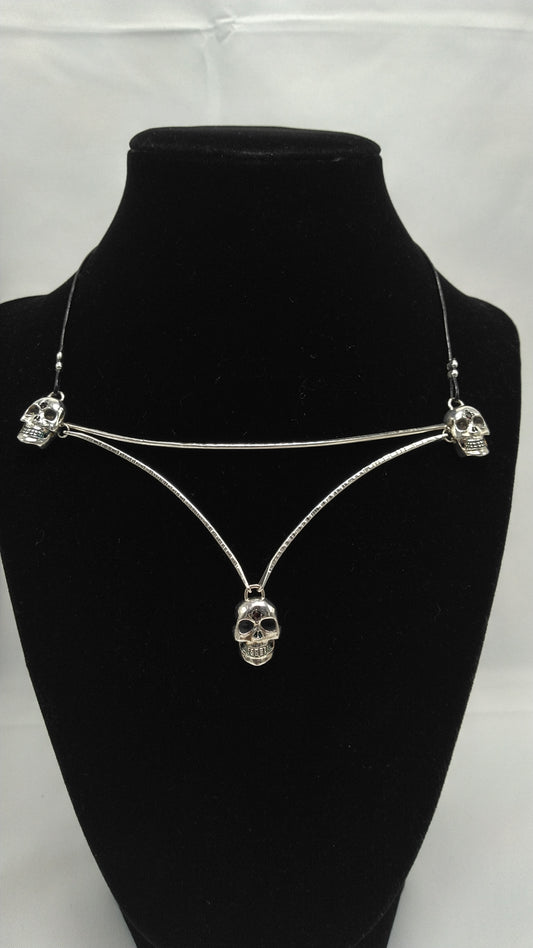 Skull Necklace in Silver with Garnets