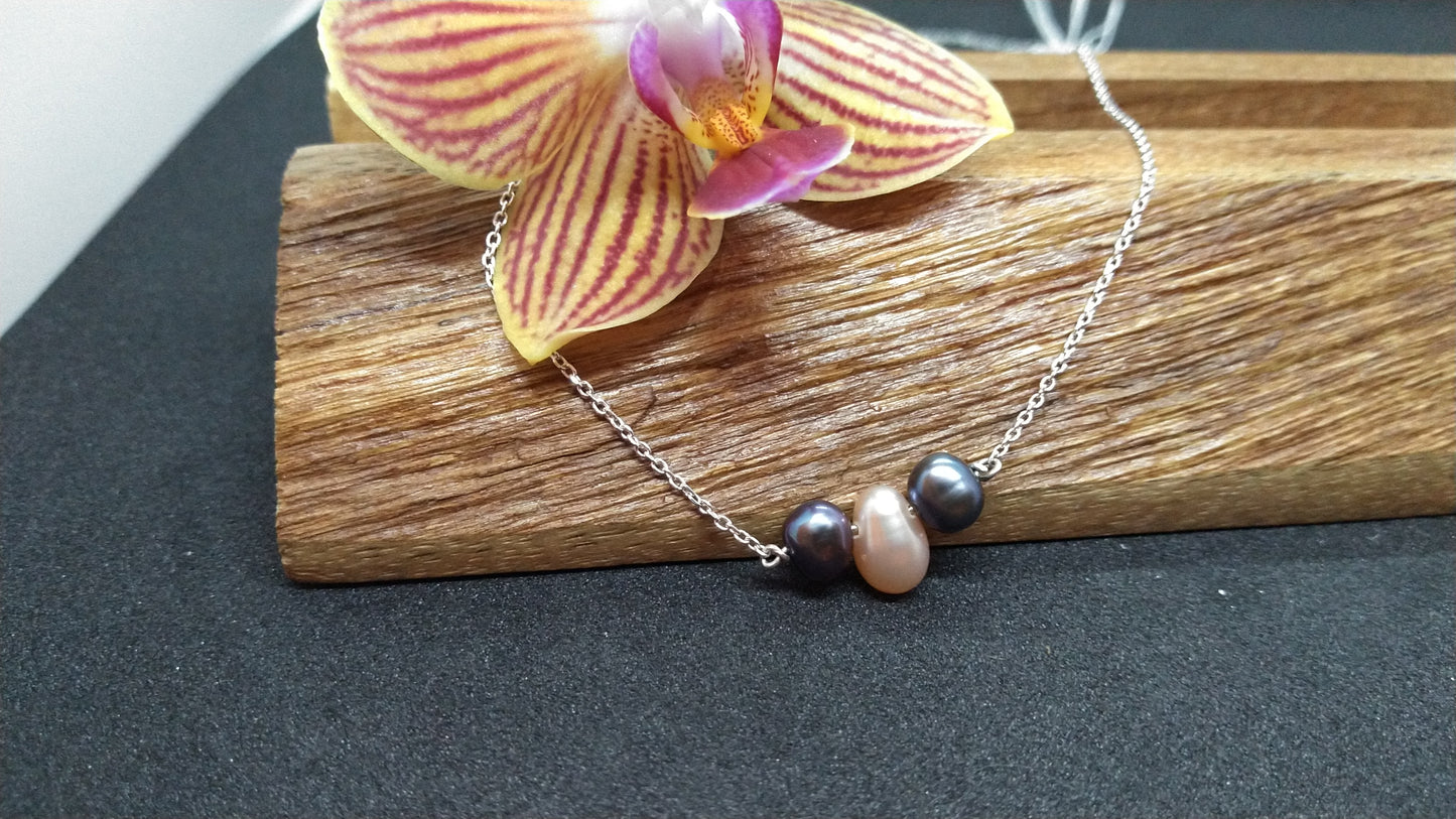 3 Pearl Silver Necklace: Pink and Peacock Pearls