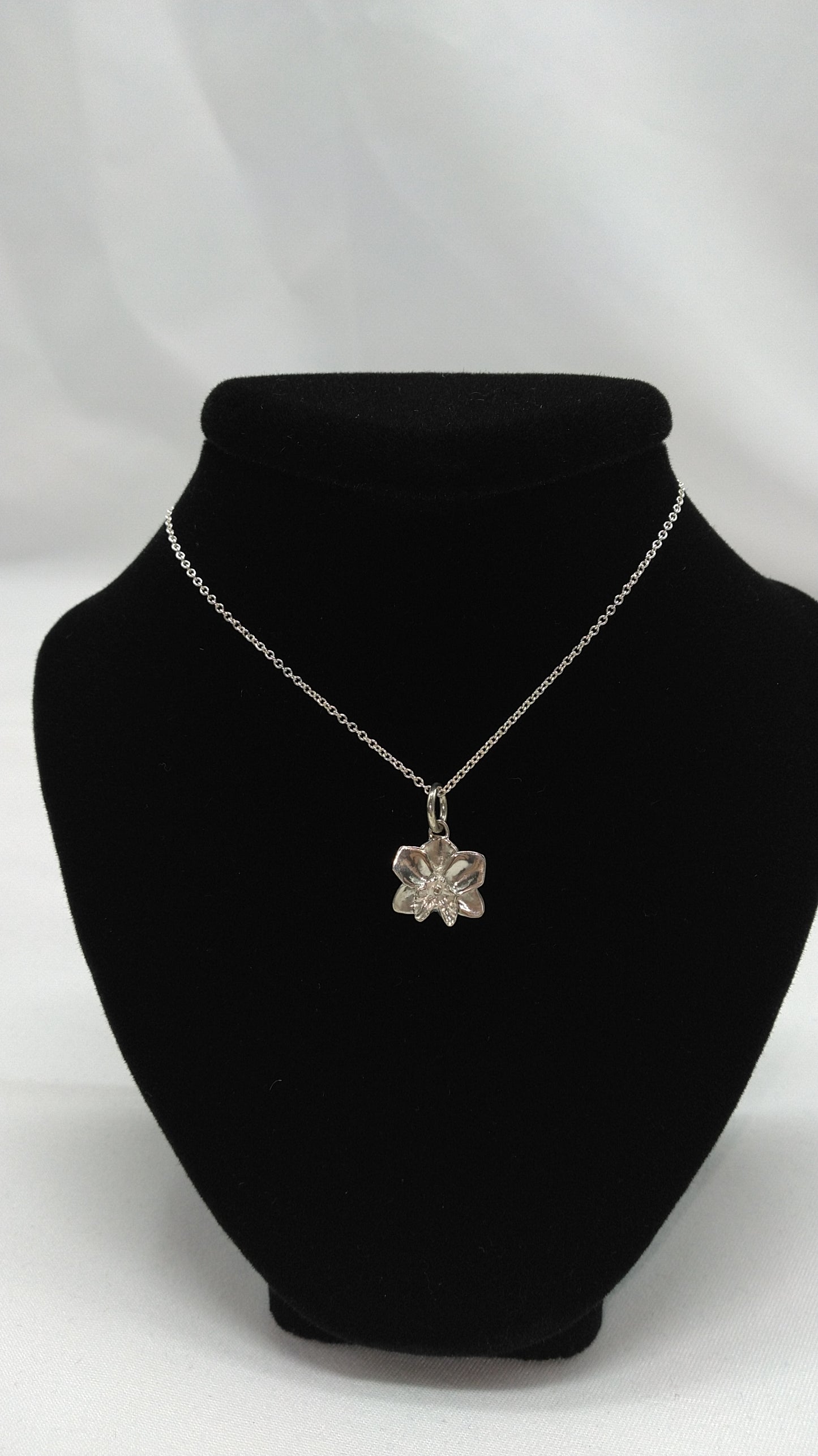 Orchid Necklace in Silver