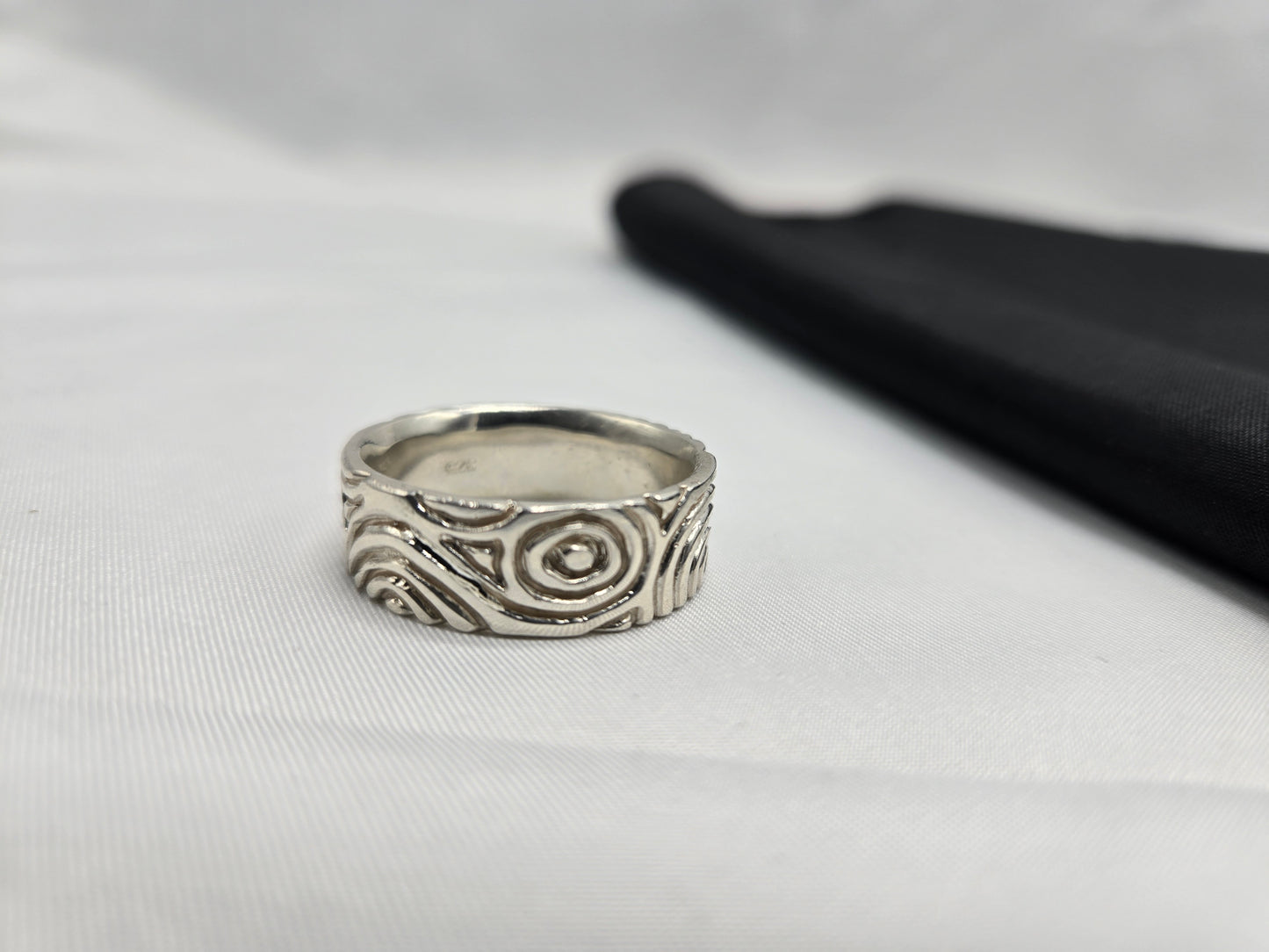 Extra Wide Woodgrain Ring in Silver